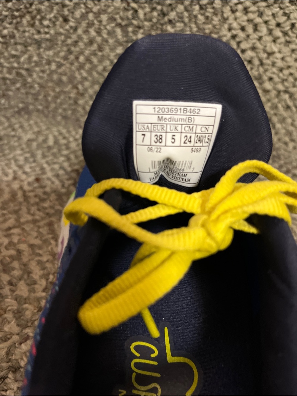Brooks glycerin “fruit loops” limited edition sneaker - Picture 5 of 5